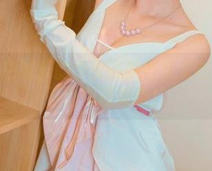 想为黑色制服的少女点赞？快来喵糖映画下载作品集吧！