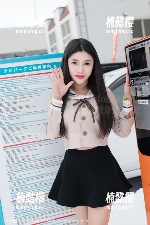 MiStar魅妍社 - 瑞莎Trista的制服写真，我想说，你这是在默默做我的“大学校服”梦吗？