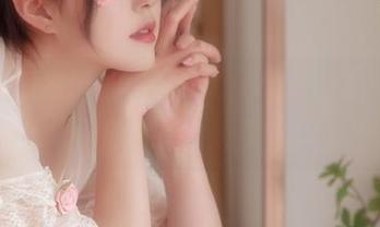 别说我没告诉你，Natsuko夏夏子的玛奇玛护士原图免费送！