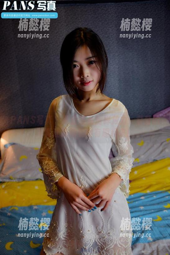 PANS写真-紫萱 PANS写真 - 职业装私房释放力:紫萱的写真让职场变得有趣起来!
