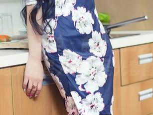 TouTiao头条女神 – 俞公主的女神范，艰难追光外星人的无圣光套图！