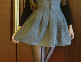 TuiGirl推女郎 – 强迫症的浴缸，不规则的美图，王依萌说这一切虽乱但超有趣。