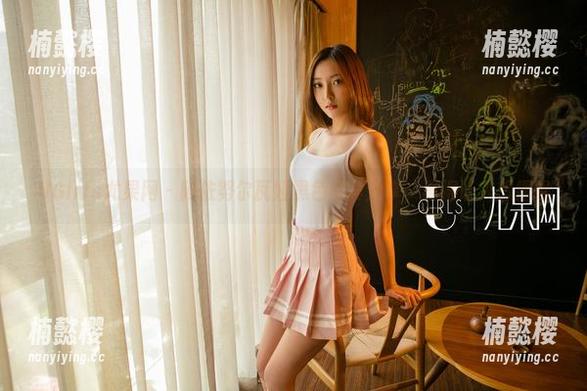 UGirls尤果网-阿依努尔瓦娅 UGirls尤果网 - 阿依努尔瓦娅黑色写真分享,黑得让人想捂眼