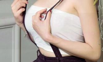 UGirls尤果网 – 试问这美图，黛熙儿女仆造型，哪个角度最好看呢？