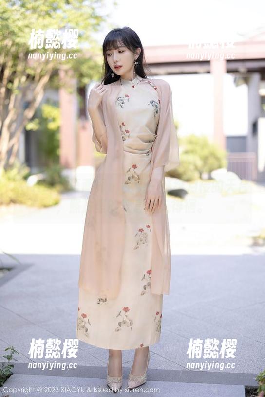 XIAOYU语画界 - 免费一瞧绯月樱的天台，照片里的气息让人徘徊。