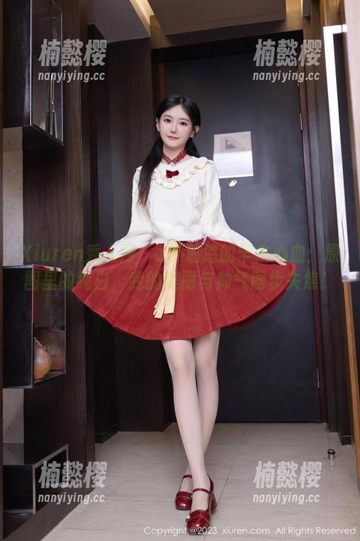 Xiuren秀人网 - z杯悠悠的毕生心血：原图里的纯白，我的美丽与帅气同步失焦！