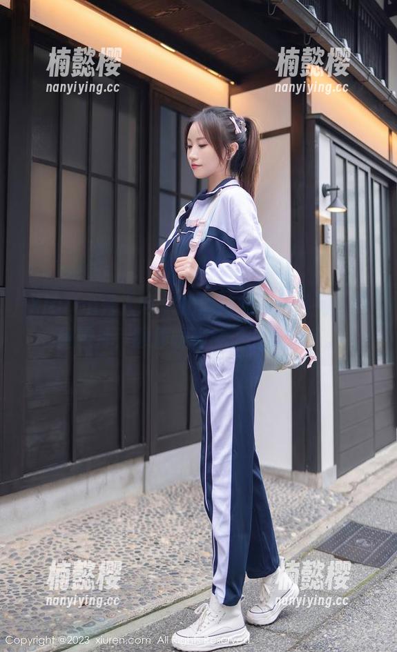 Xiuren秀人网-奶油妹妹 Xiuren秀人网 - 奶油妹妹网袜系列,免费照片,顺便聊聊袜子的柔软感。