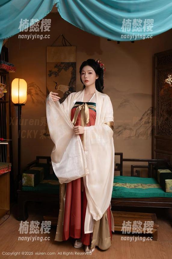 Xiuren秀人网-陈雅漫VICKY Xiuren秀人网 - 白得很有范——陈雅漫VICKY来袭,纯白私房图集不容小觑!