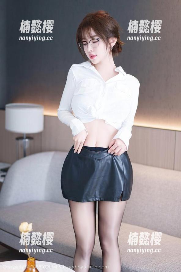 YouMi尤蜜荟 - 被姝姝妹妹的奶牛作品更新惊到了，这画面感太强，可以感受到牛的温柔！