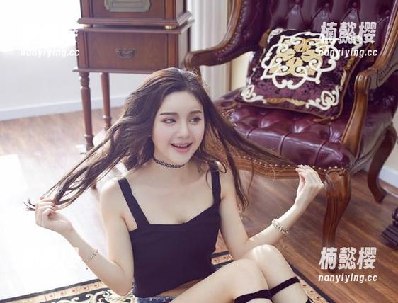 YouWu尤物馆-陆萱萱Cecilia YouWu尤物馆 - 如果毛衣会写微博,陆萱萱Cecilia的原图一定会爆火,先下载再说,头条等你!