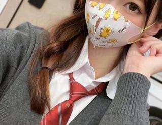 小奶牛的自拍，竟然是nagesa魔物喵出品！原图请自取，下载免费送你一份快乐！