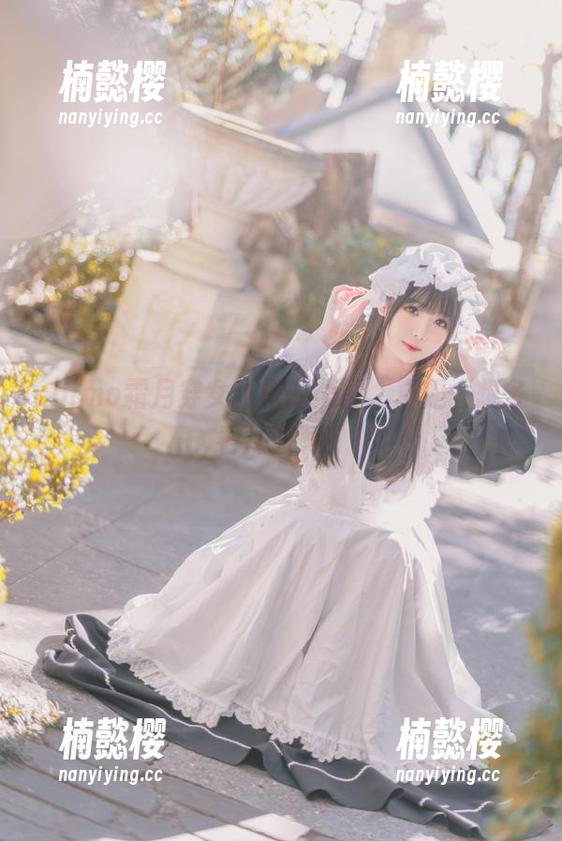 shimo霜月穿女仆裙的美图，真是…想多看几遍啊！