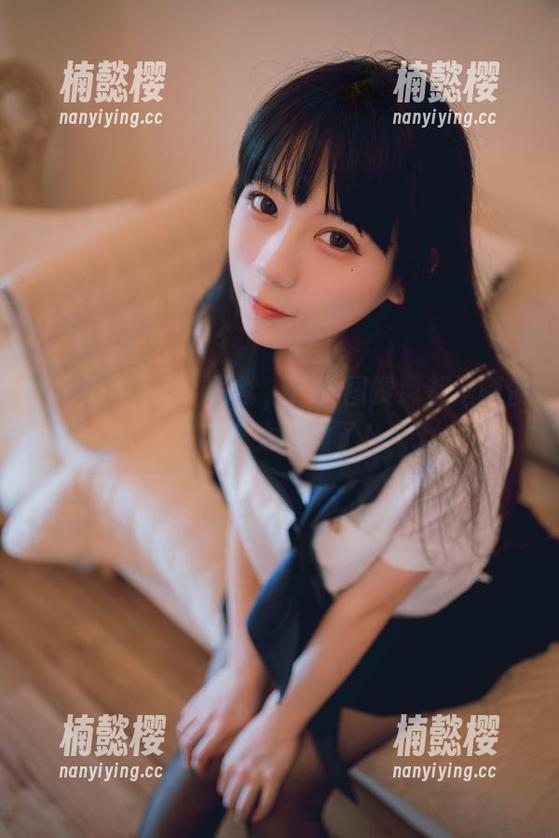 usejan蓝蓝 usejan蓝蓝的日常,连美图资源都是随便拿的,太幸福了!