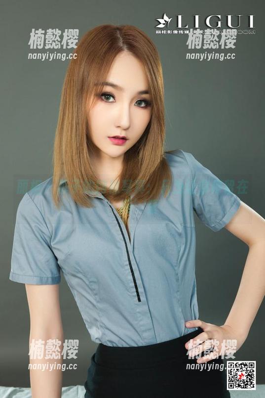 丽柜 - 慕子的网袜写真：只为让你停留在’网’里