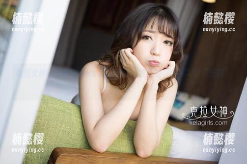 克拉女神-佳莹 克拉女神 - 校园食堂vs.高清美味:佳莹的“舌尖”与“校园”交织