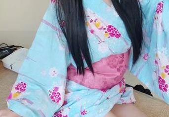 古川kagura私房精选：毛衣短裙看得我眼角眉梢都飘了