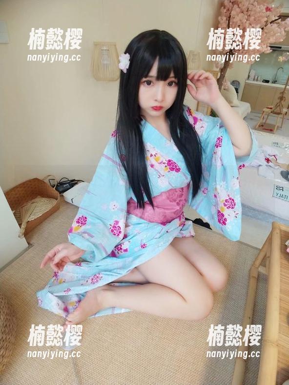 古川kagura私房精选：毛衣短裙看得我眼角眉梢都飘了