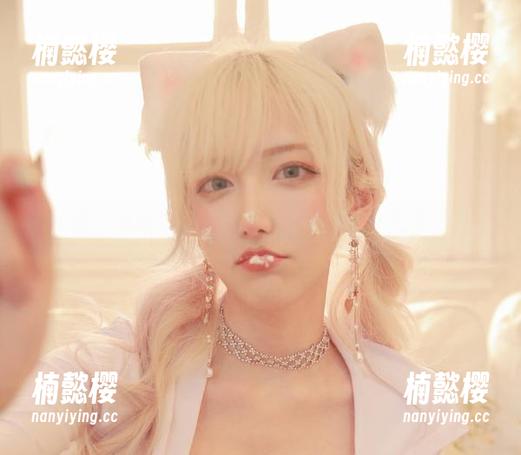 呐，私拍中的肉丝，啾小妍Deer又来了
