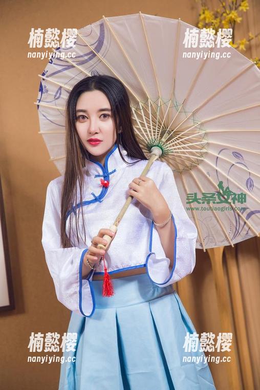 头条女神 - 体操服之下，松果儿的图册却无意中暴露我的“痴迷”