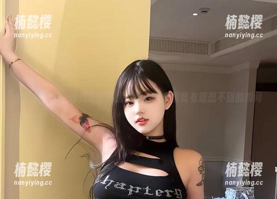 小u优优子 微密圈 - 小u优优子的私房自拍:图集里竟有意想不到的瞬间