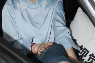 小众视觉 – 没想到洁洁的壁纸还能这么好看，女神变得不一样了