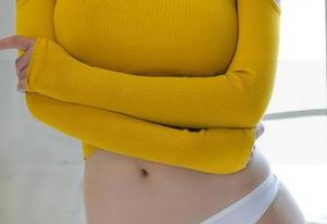 尤果网 – 这气场太足了，赵伊彤的私房和服合集全在这里啦。