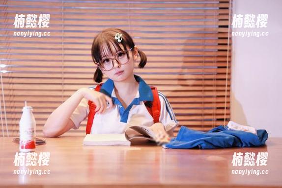 在浴缸里看幼水铃衣，图集美到不敢转头，赶紧下载！