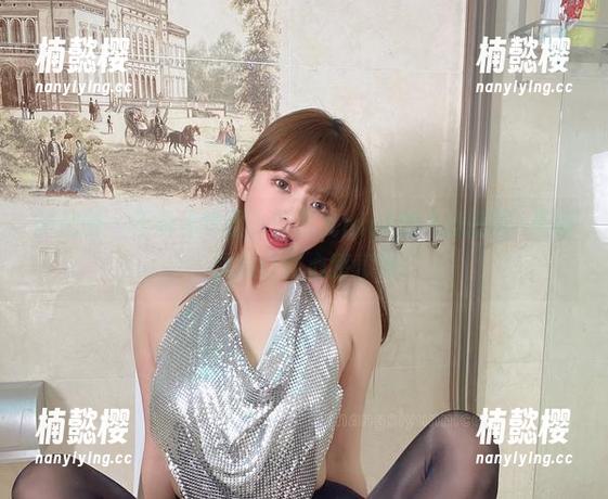 张思允nice 微密圈 - 不说你也懂,张思允nice的白丝搭配–最新图库让你心猿意马