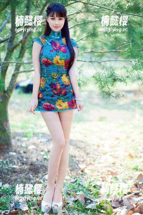 推女郎 - 私房写真该有的样子，当然非陆瓷的肉丝不可