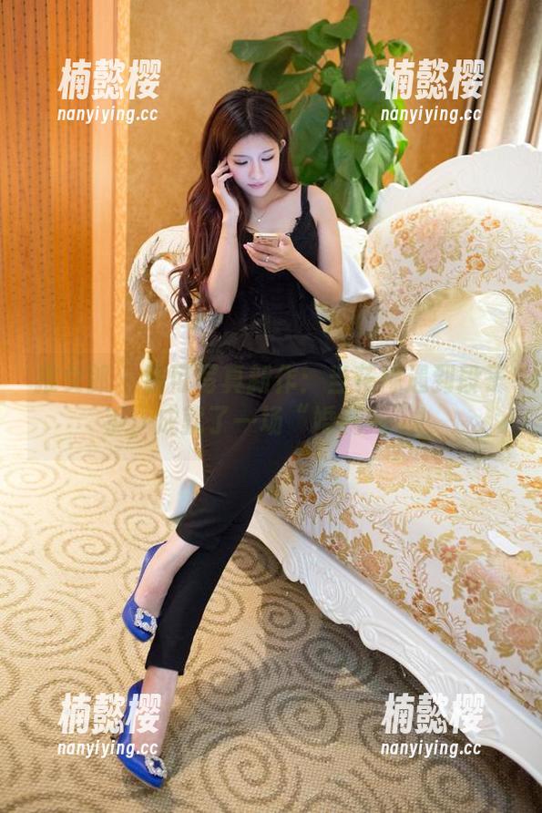 推女郎-黄可 推女郎 - 黄可写真新作:当花嫁遇到段子手,成就了一场“婚礼秀”!
