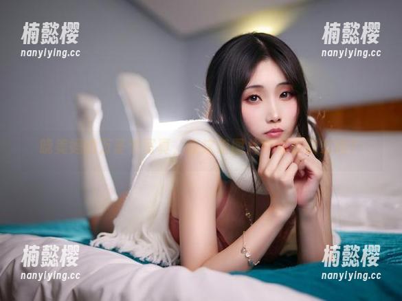 晓美妈的万圣节写真，在这组图片中你会缺氧吗？
