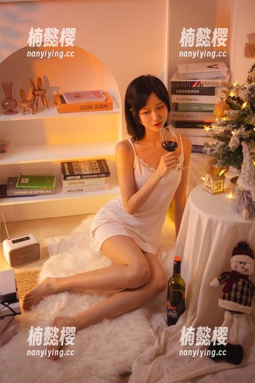 木棉棉OwO的无圣光乐园：黑丝JK也疯狂！