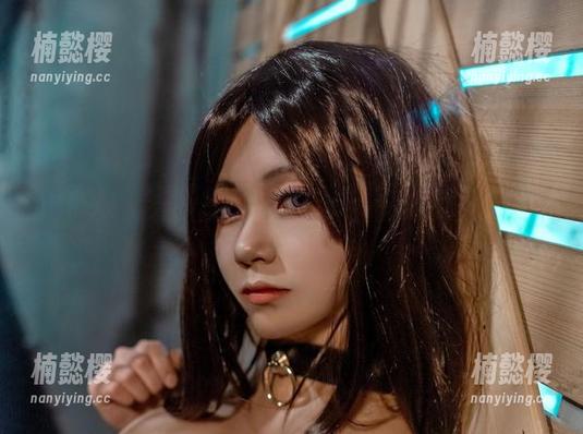 不如说末夜787的校服全集，是青春的“回味剧”。
