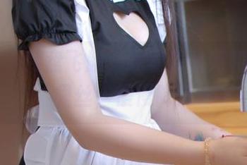 果团网 – 网盘飞艇，载着黄歆苑和她的裤里丝，慢慢降落