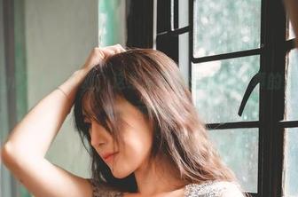樱晚gigi又来分享啦，这组写真集里的慕，真的是满满的暗示吗？