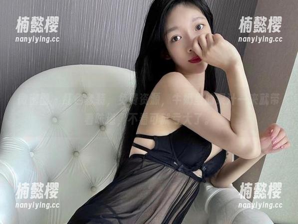 牛奶里的果汁 微密圈 - 红色套装,免费资源,牛奶里的果汁一来就带着味道,不看可就亏大了。