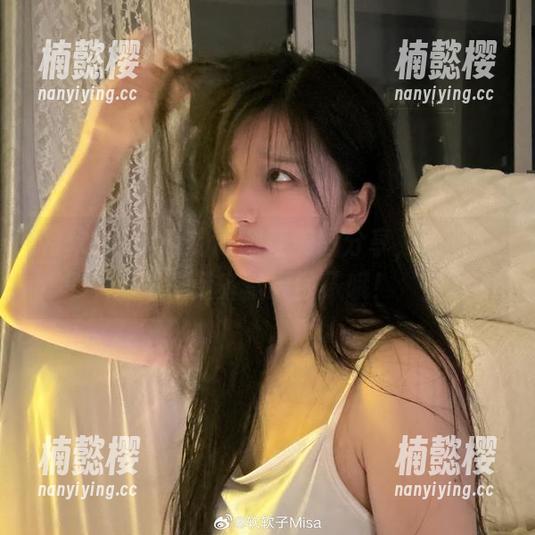 特软儿Sona的高跟鞋美图分享，来吧，再不聚齐就要散了哦！