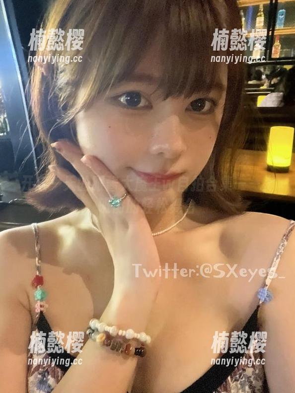 眼酱大魔王w 开启一天的眼酱大魔王w自拍合集——上班前的轻松舞台