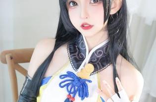 神乐坂真东的黑白护士双人cos，透视一切的高深哲学