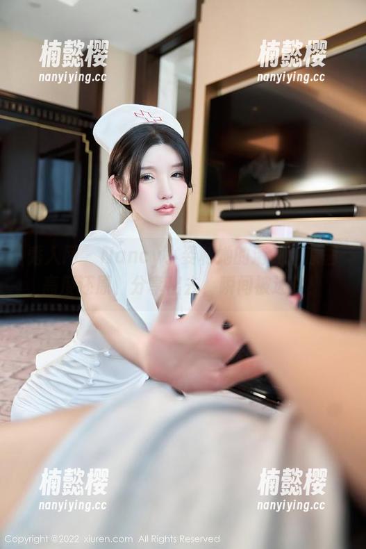 秀人网 - Nancy小姿和她的清纯，原图高度还原，分享出去，瞬间被迷住！