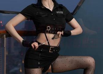 秀人网 – 没有圣光的顾乔楠Cora，和服下的风景能否勾起你的联想？