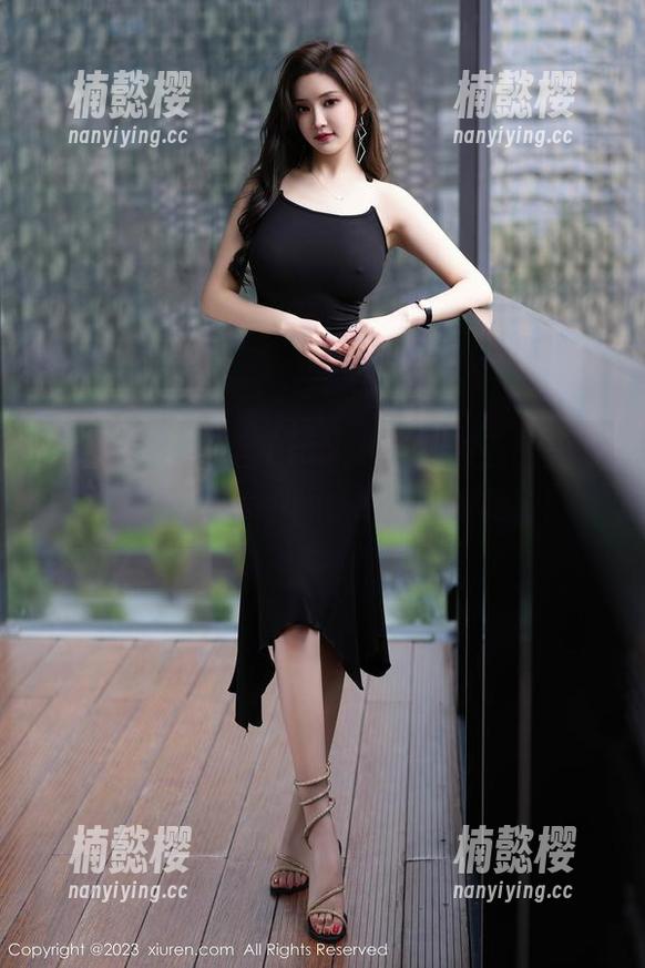 秀人网-鱼子酱Fish 秀人网 - 鱼子酱Fish,三亚=原图的美好回忆,下载请小心,别让滤镜跑了!