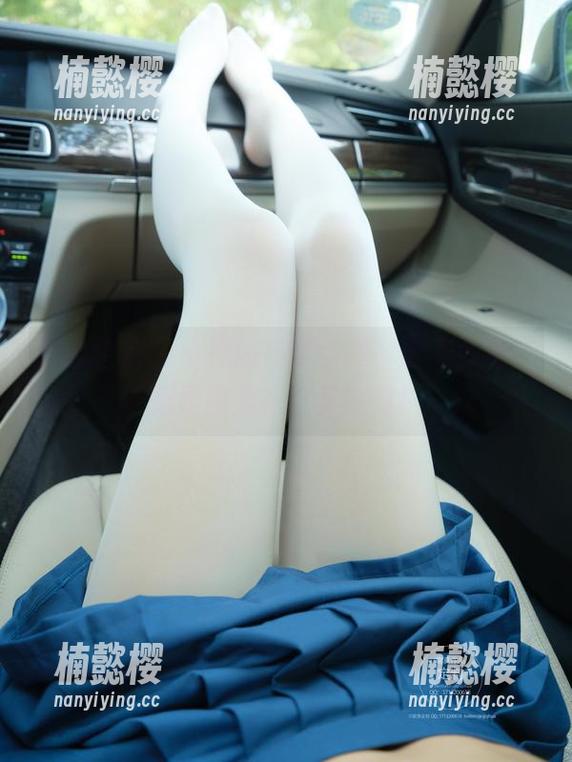 紧急企划 - 小恩的吊带话题，话不多说，免费图集在这里等你！