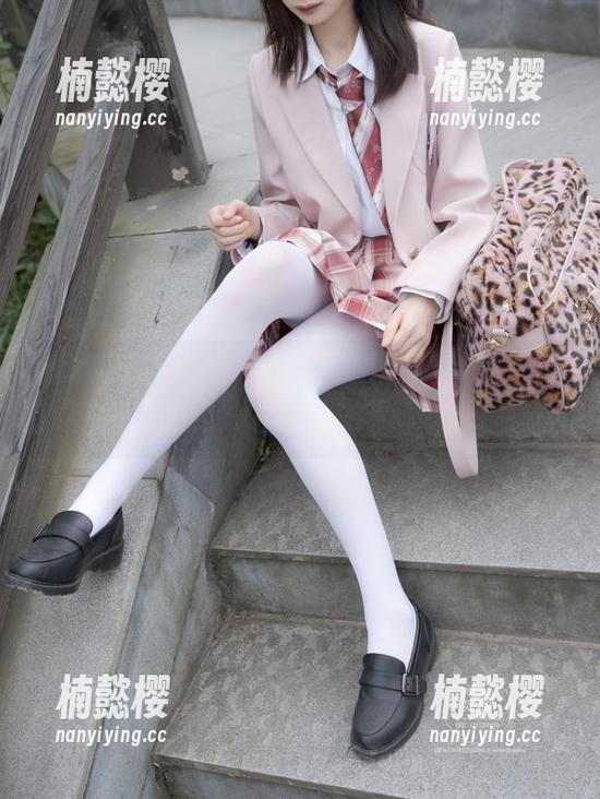 紧急企划-林书辞 紧急企划 - 林书辞的修女图,差点想让我去信教,最好带上我最爱的椰子西米露!