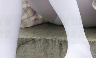 紧急企划 – 倒了，龙崎聆音的原图真不止是腿，美到让我一时半会儿愣住