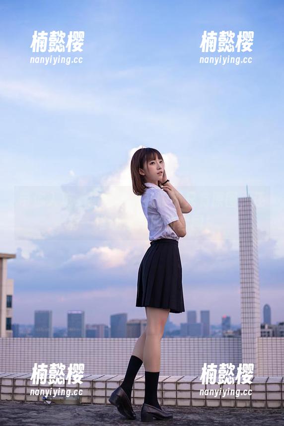 带你入坑，绮太郎的礼服不只有原图，还有一堆让你捧腹的套图！