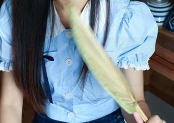 绮梦摄影 – 邂逅秋月，教室里的美图随意流淌