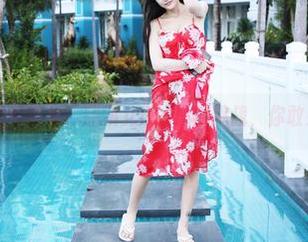 美媛馆 – 福利图集：唐琪儿il的黑丝挑战，你敢来一观吗？
