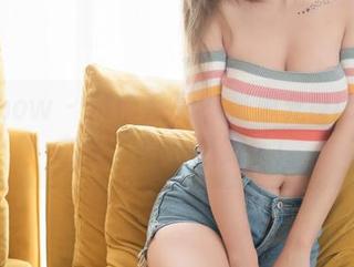花漾show – 吊带系列？张思允Nice出全套了，想下载到手！