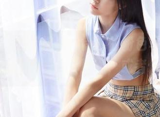 蜜桃社 – 无可挑剔，铃木的粉色写真让我好想给她一个‘赞’，或者仨？
